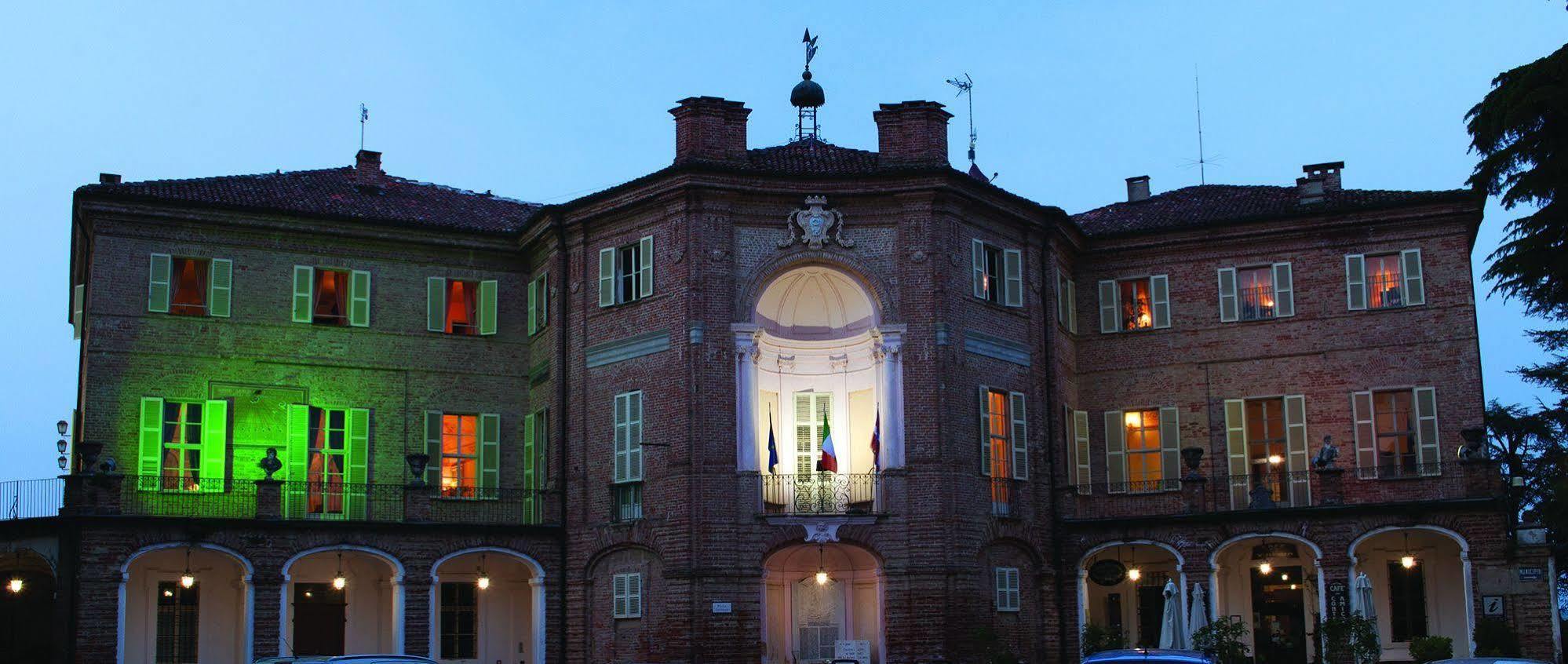 La Foresteria Del Castello - Wellness Hotel In Dimora Storica Castell'Alfero Exterior photo